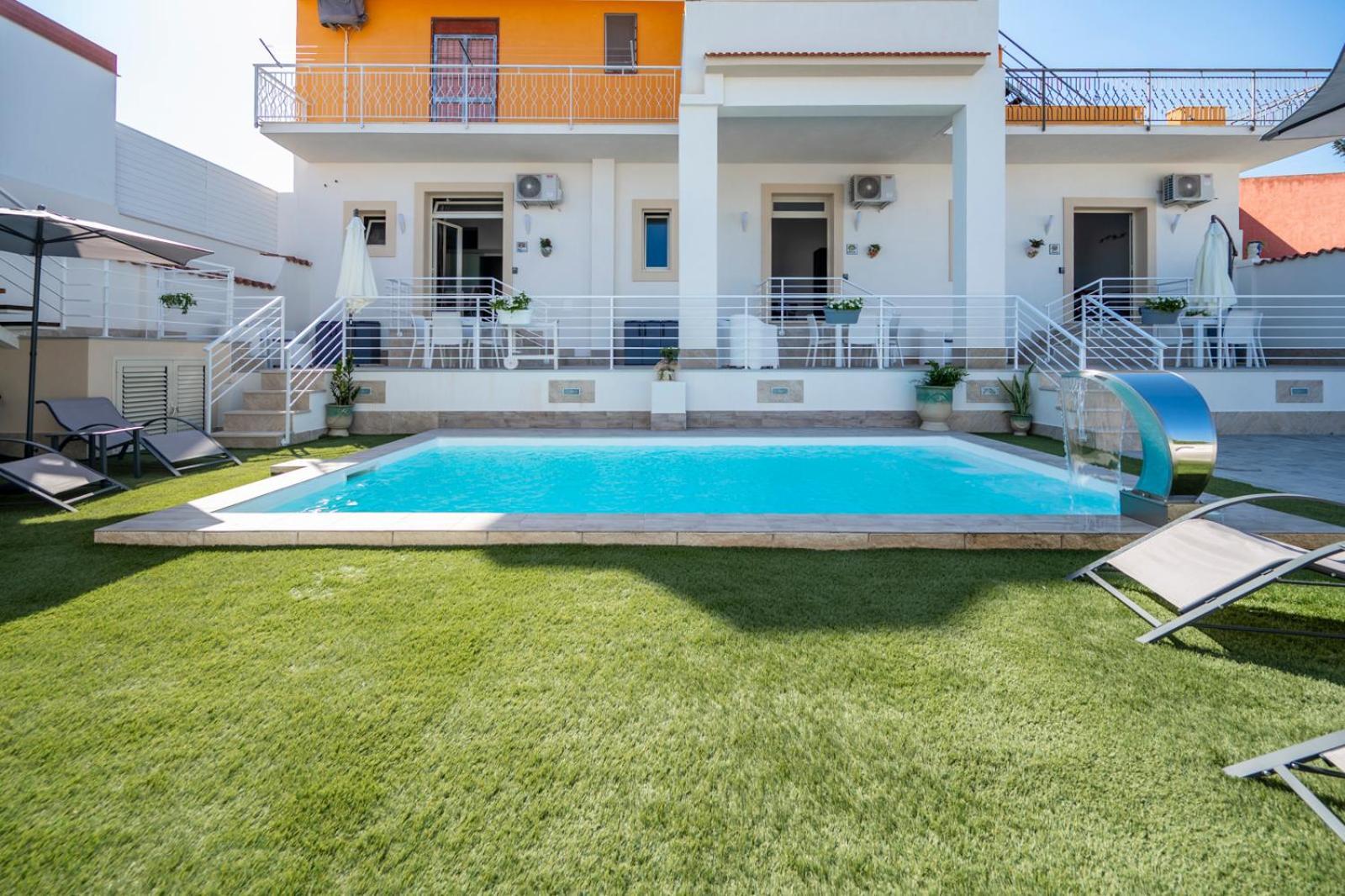 Profumi Di Sicilia - Fontane Bianche Apartment Exterior photo