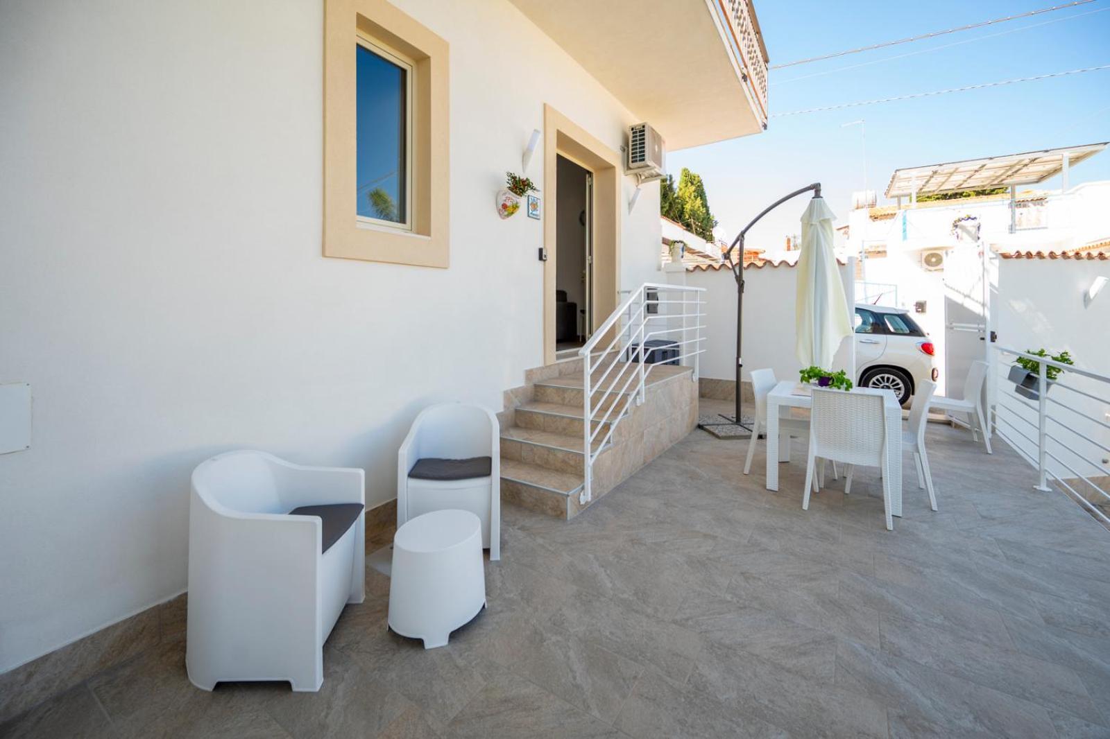 Profumi Di Sicilia - Fontane Bianche Apartment Exterior photo